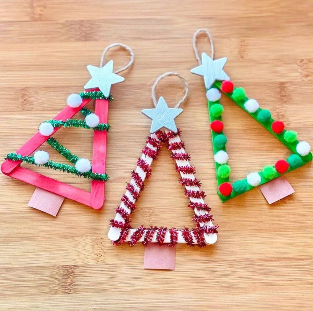 26 DIY Christmas Dollar Store Crafts and Decorations - FinSavvy Panda