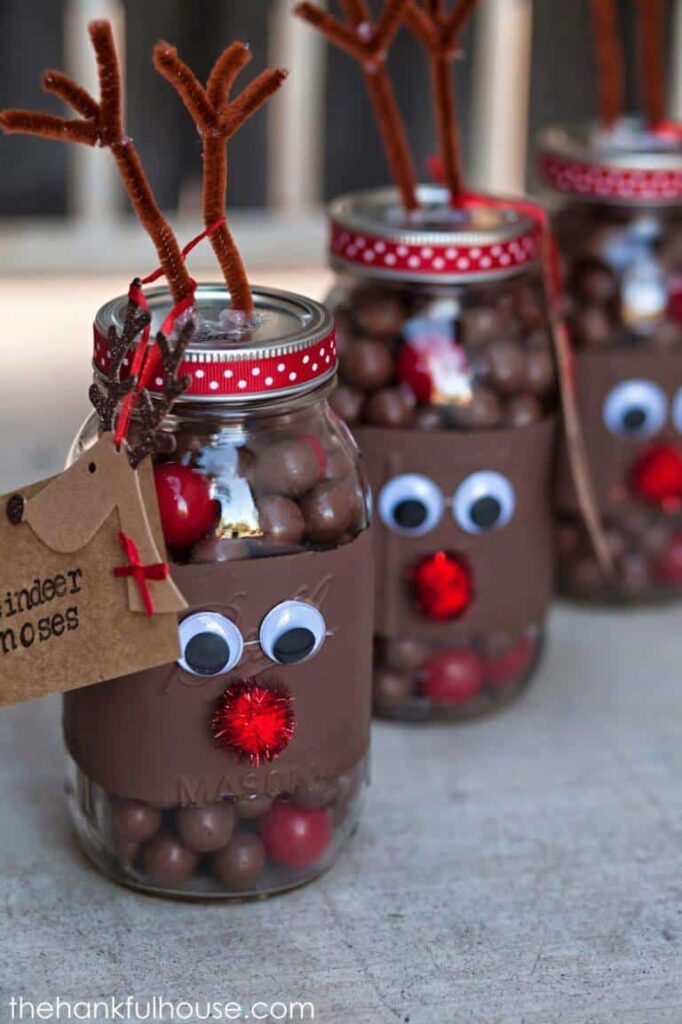 Reindeer-Mason-Jar-Dollar-Craft