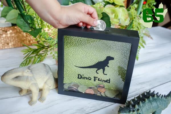 dinosaur-bank-diy