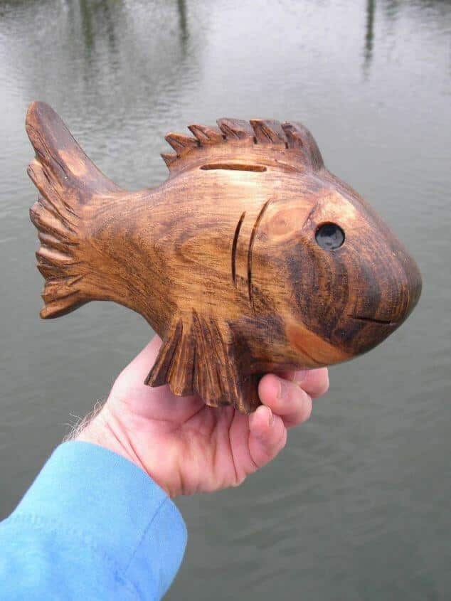 diy-fish-shaped-piggy-bank