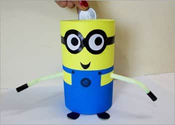 minion-piggy-bank-craft-diy