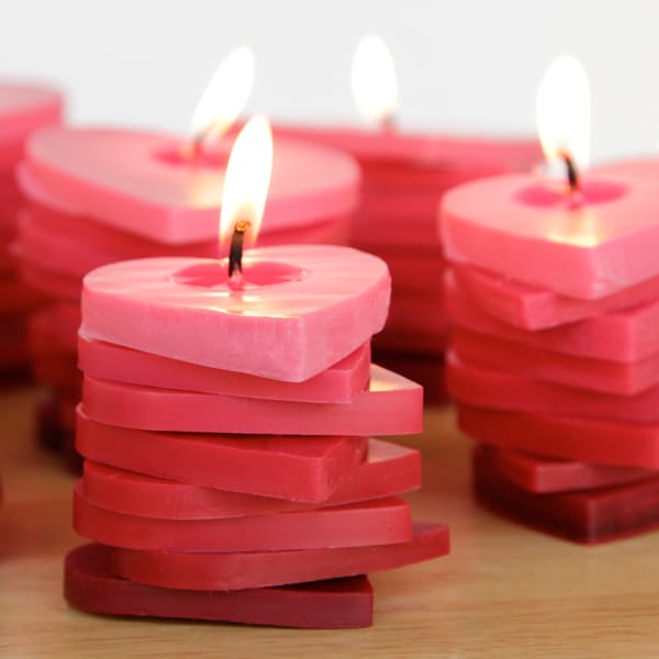 Valentines-Crafts-to-Sell-Heart-Candles