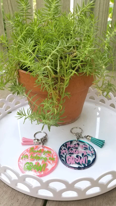 Resin-Keychain-Crafts-to-Sell