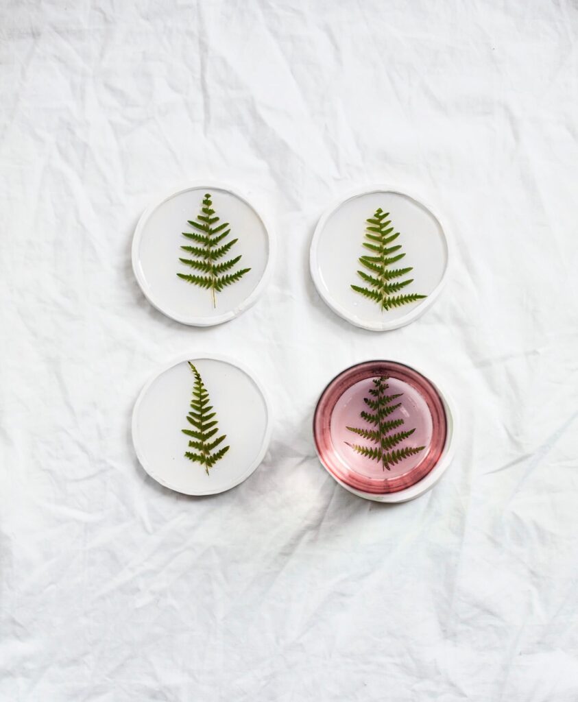 botanical-resin-coasters-to-sell