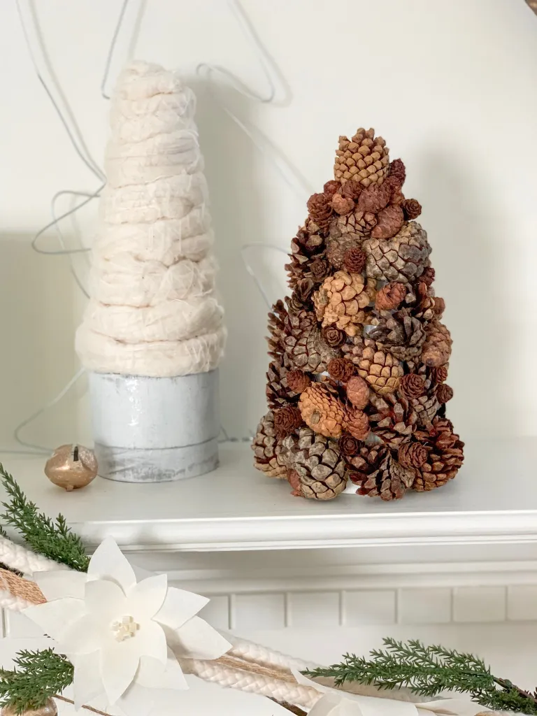 dollar-tree-pinecone-crafts