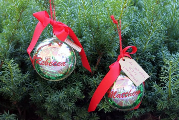 christmas money gift ornament
