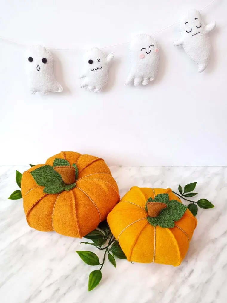 DIY-felt-Pumpkins-Ghosts