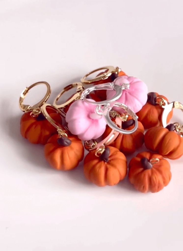 Fall-diy-pumpkin-earrings