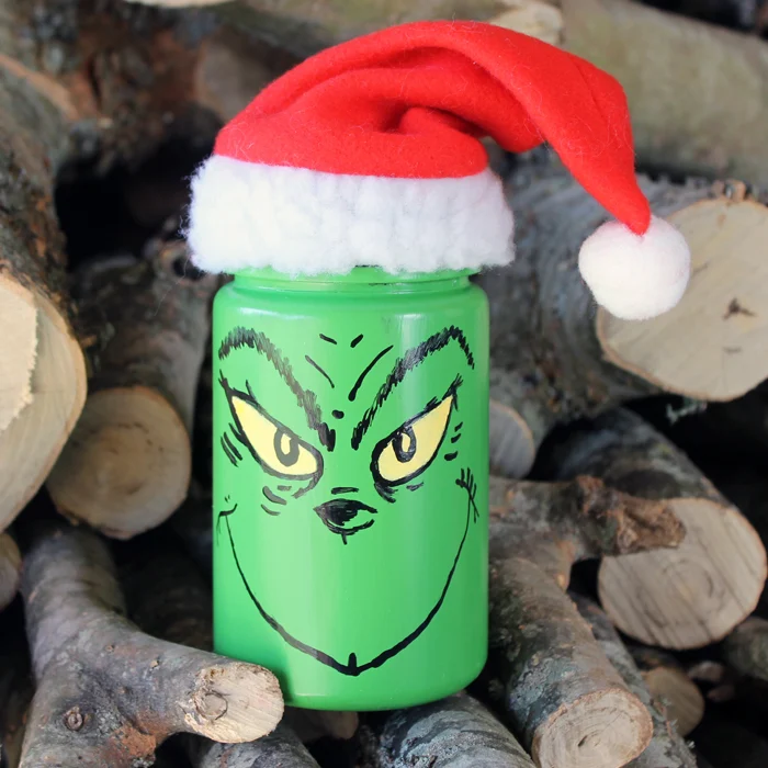 Fun Grinch Mason Jars