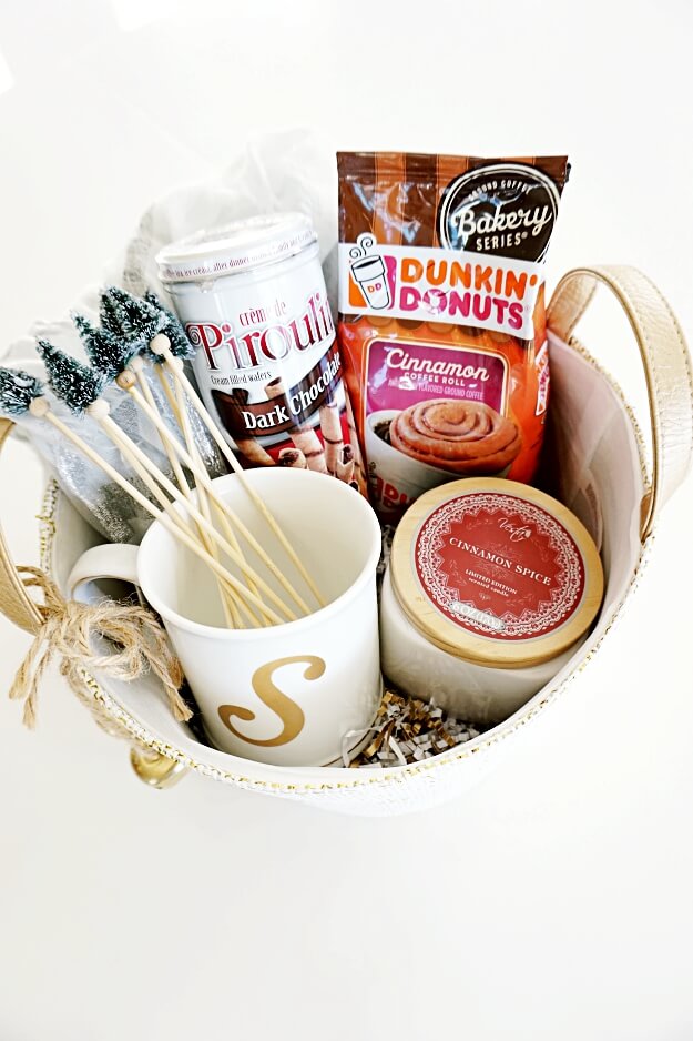 DIY-holiday-coffee-gift-basket