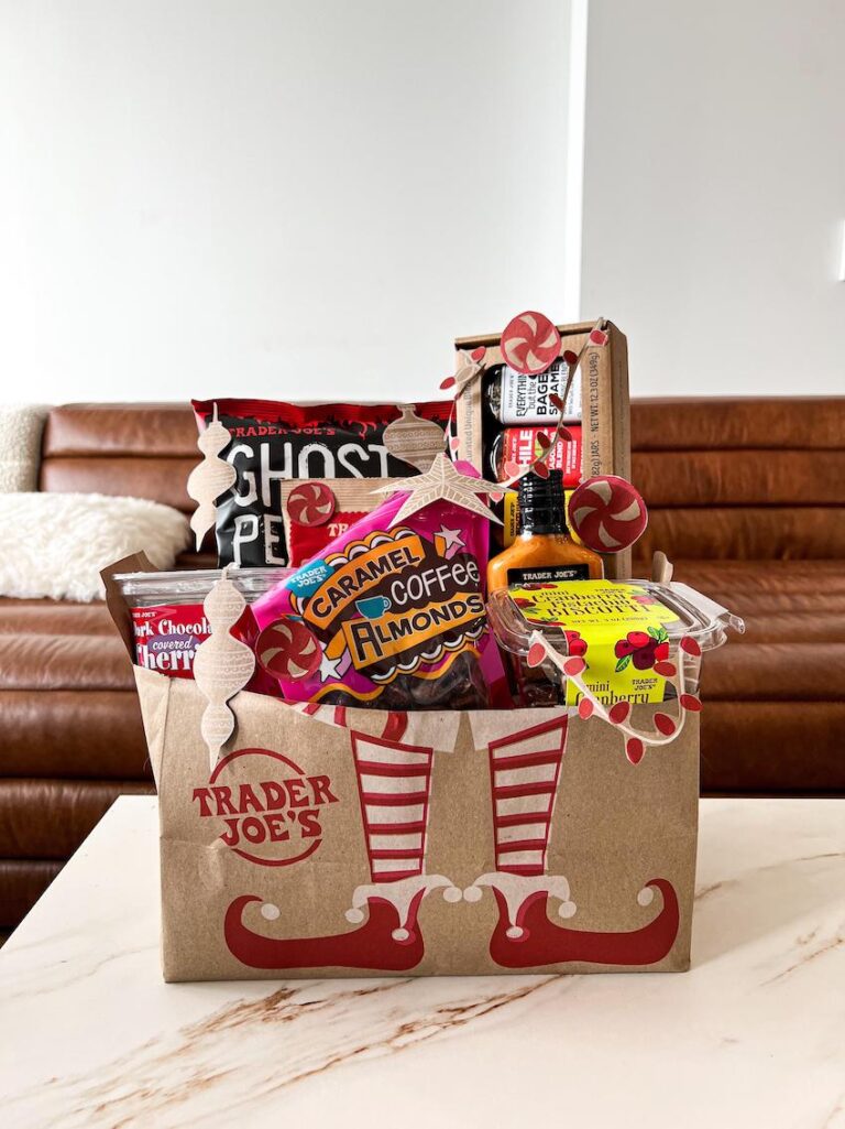 Trader-joes-christmas-gift-basket